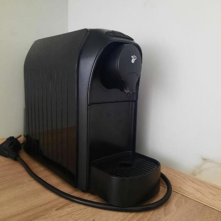 Apartman Matty V Tichom Dvore Priamo V Centre Bratislava Buitenkant foto