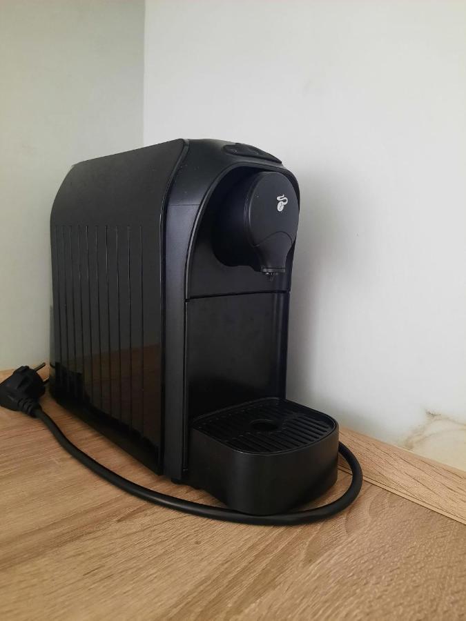 Apartman Matty V Tichom Dvore Priamo V Centre Bratislava Buitenkant foto
