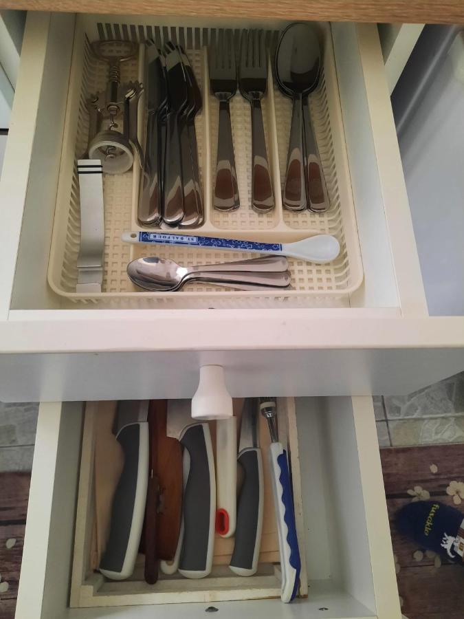 Apartman Matty V Tichom Dvore Priamo V Centre Bratislava Buitenkant foto